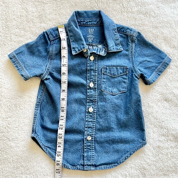2 for $10/Gap Short Sleeve Denim Button-Up Shirt - Picture 6 of 8